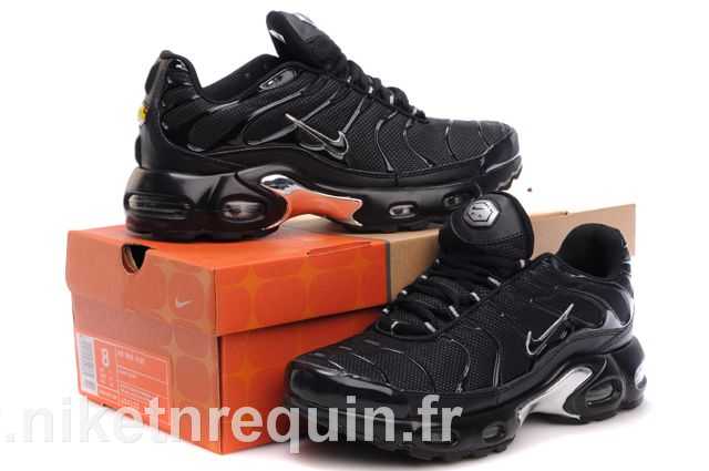 Requin chaussures 2010 noir (1)